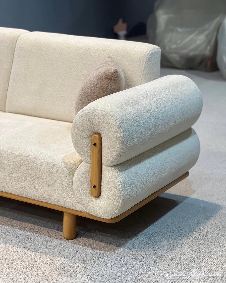 Three sofas two chairs64533986811778114