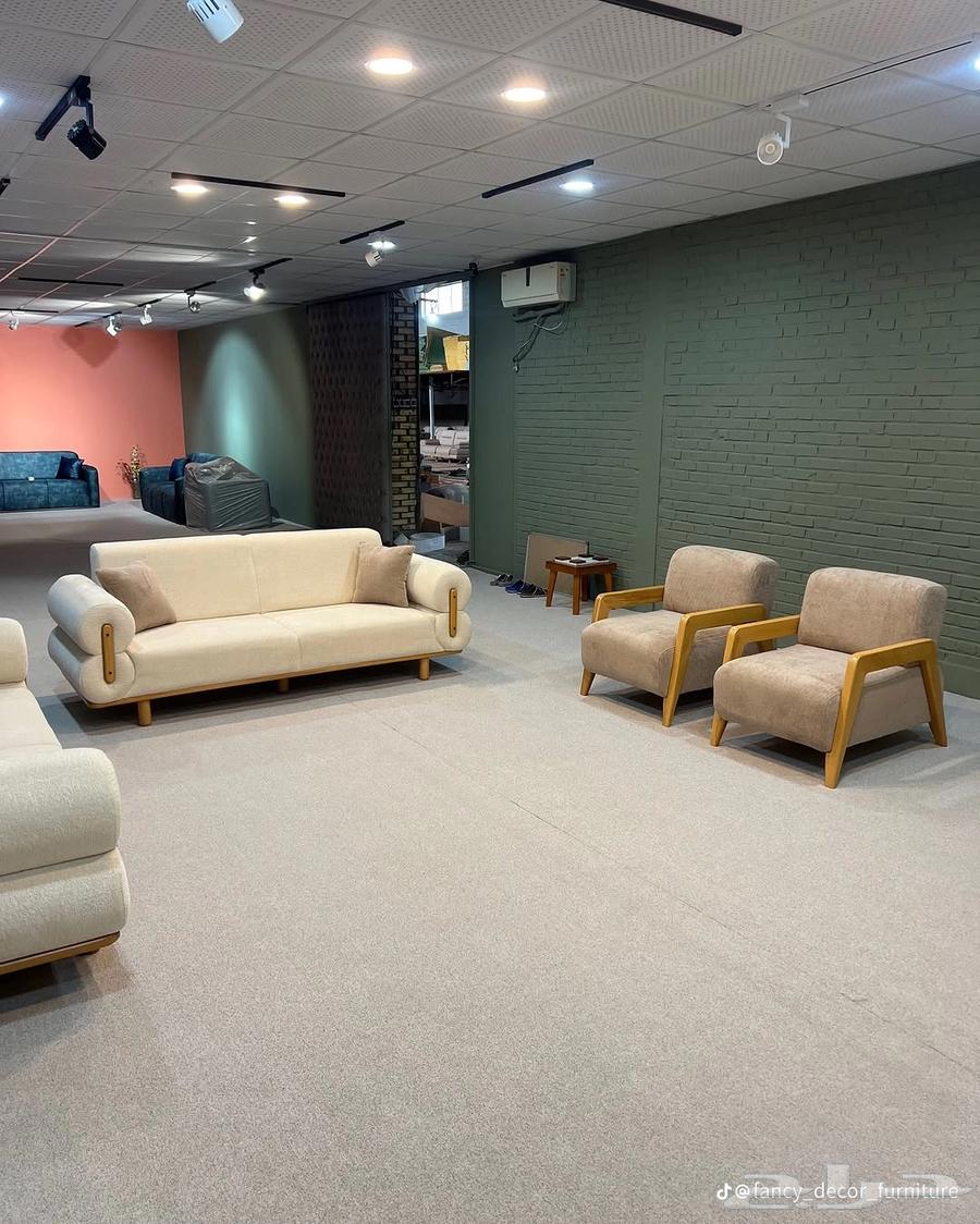 Three sofas two chairs64533986811778112