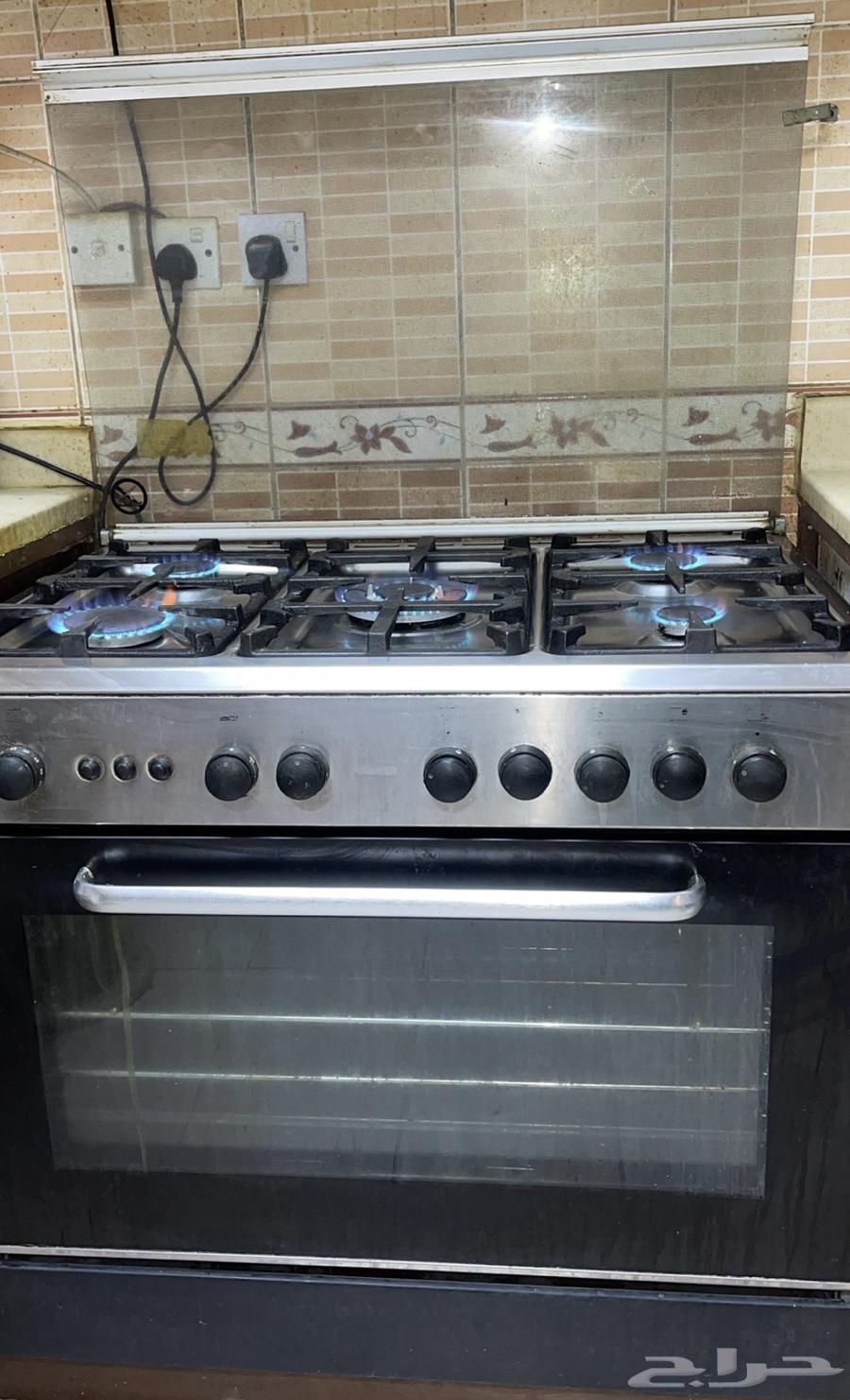 فرن إيطالي شغال 100  ماركه دورا مستعمل البيع مستعجل64527586702849110