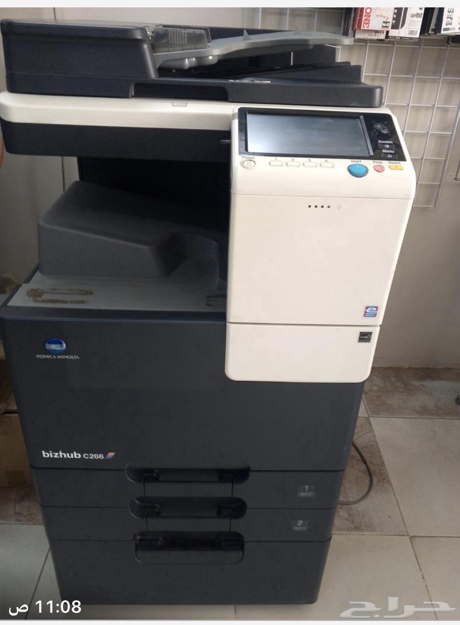 مكينة تصوير مستندات ملونة مستعمل للبيع64534536768514110