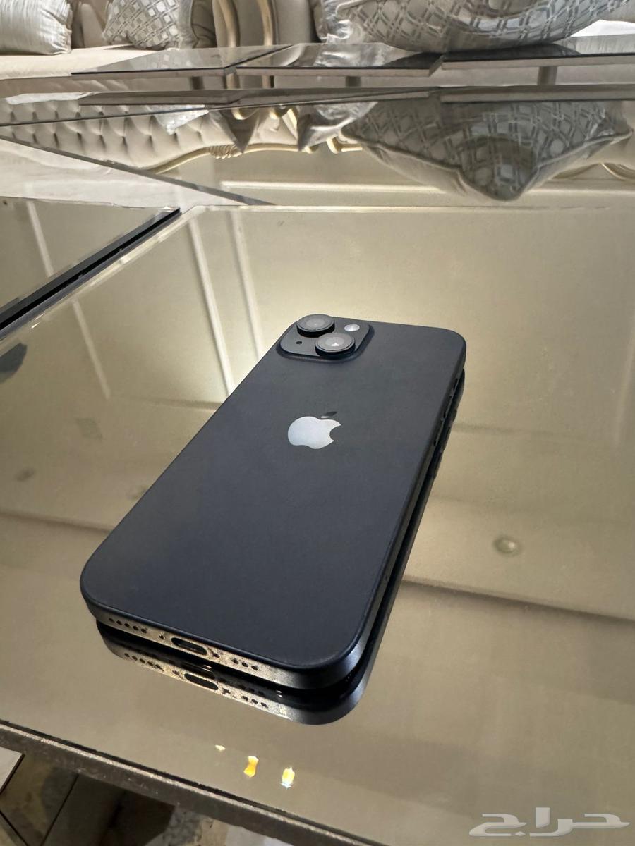 iPhone 15 regular.64530317926785110