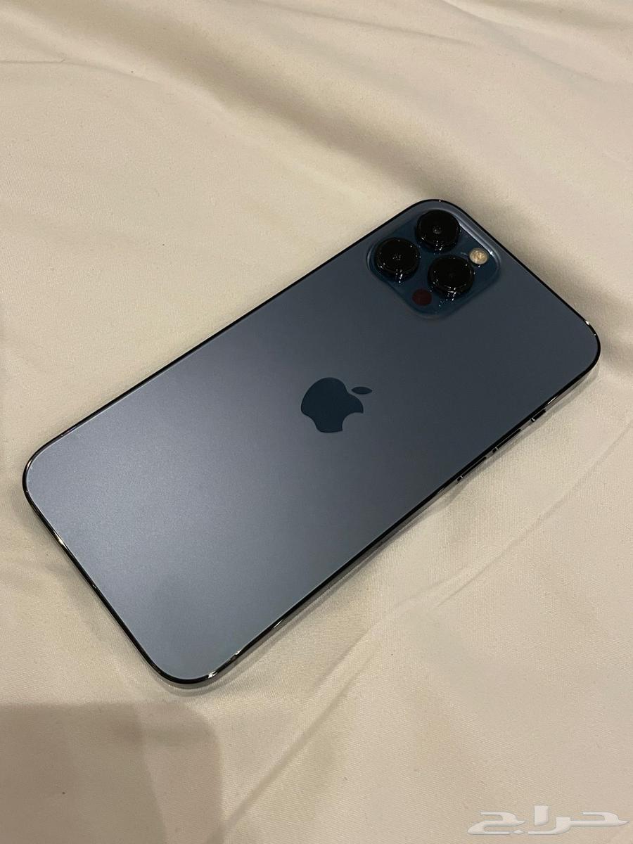 The phone is clean, no issues, selling to the highest bidder64532240929025112