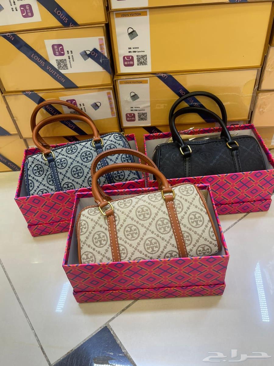 عرض اليوم الوطني للشنط الماركة درجة اولى هاي كواليتي64534244605057111