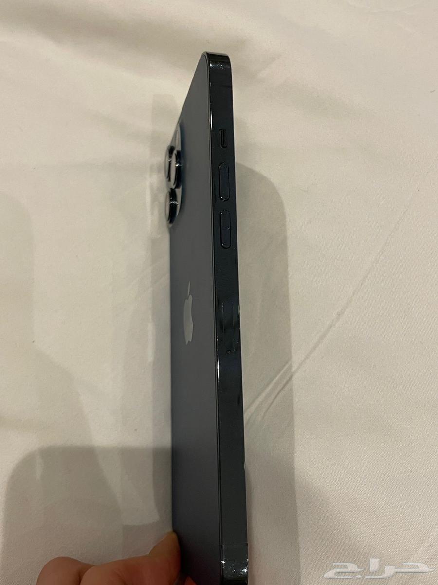 The phone is clean, no issues, selling to the highest bidder64532240929025110