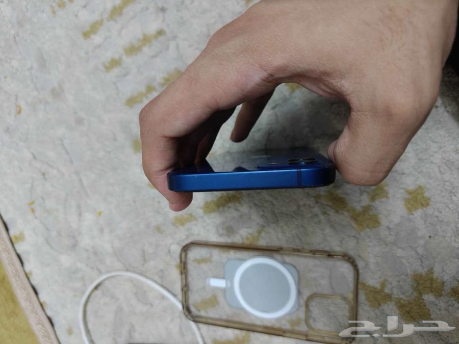 iPhone 12 Regular64538570657283113