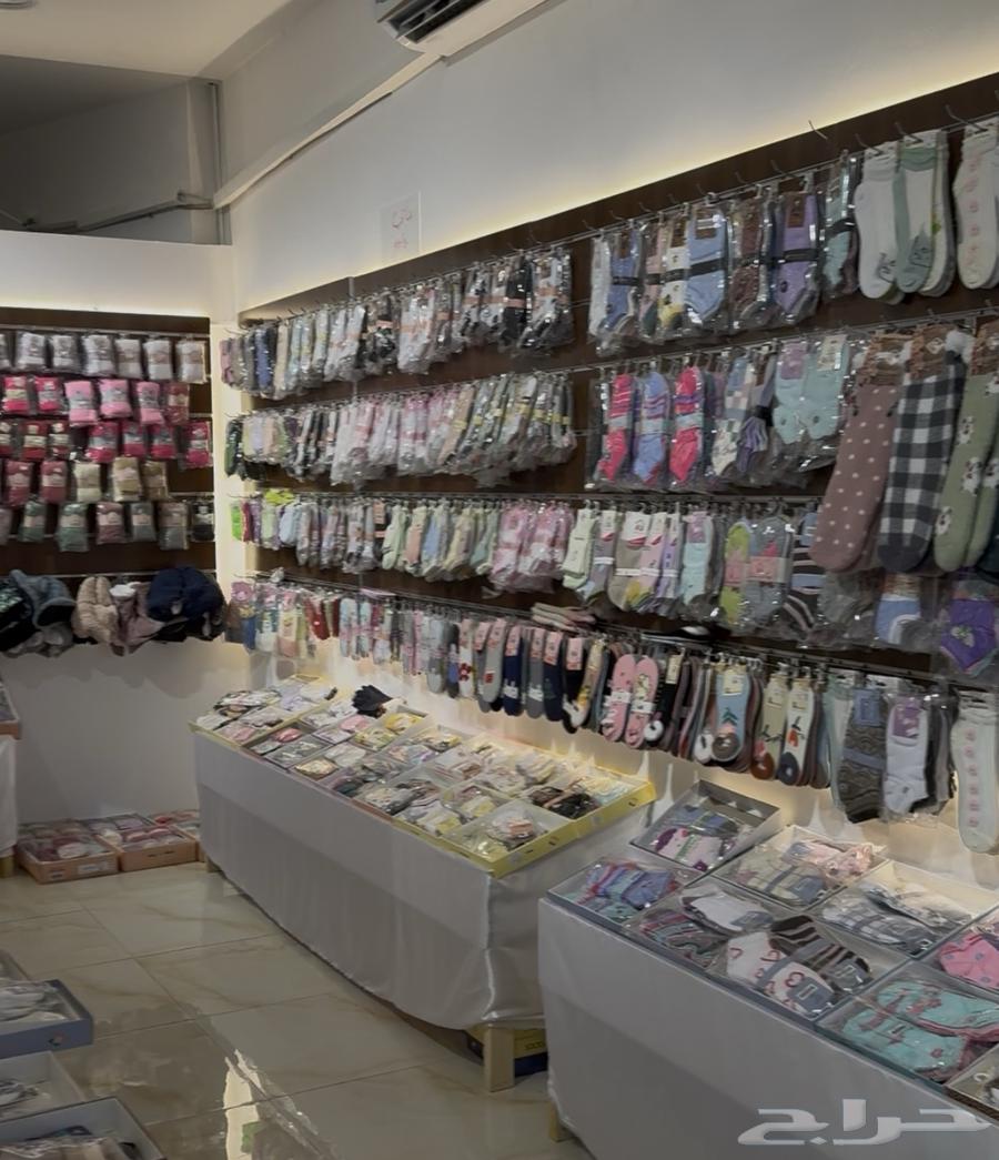 تصفية جوارب رجالية بالجملة   أسعار خاصة لتجار المدينة64528950601346113