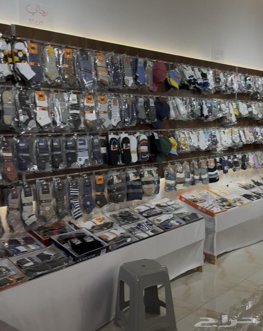 تصفية جوارب رجالية بالجملة   أسعار خاصة لتجار المدينة64528950601346111