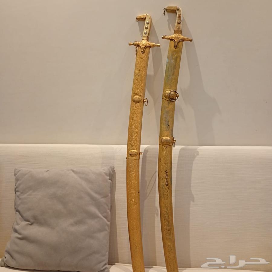 سيوف اثريه لها اكثر من 40 عام نجديه64534212302850111