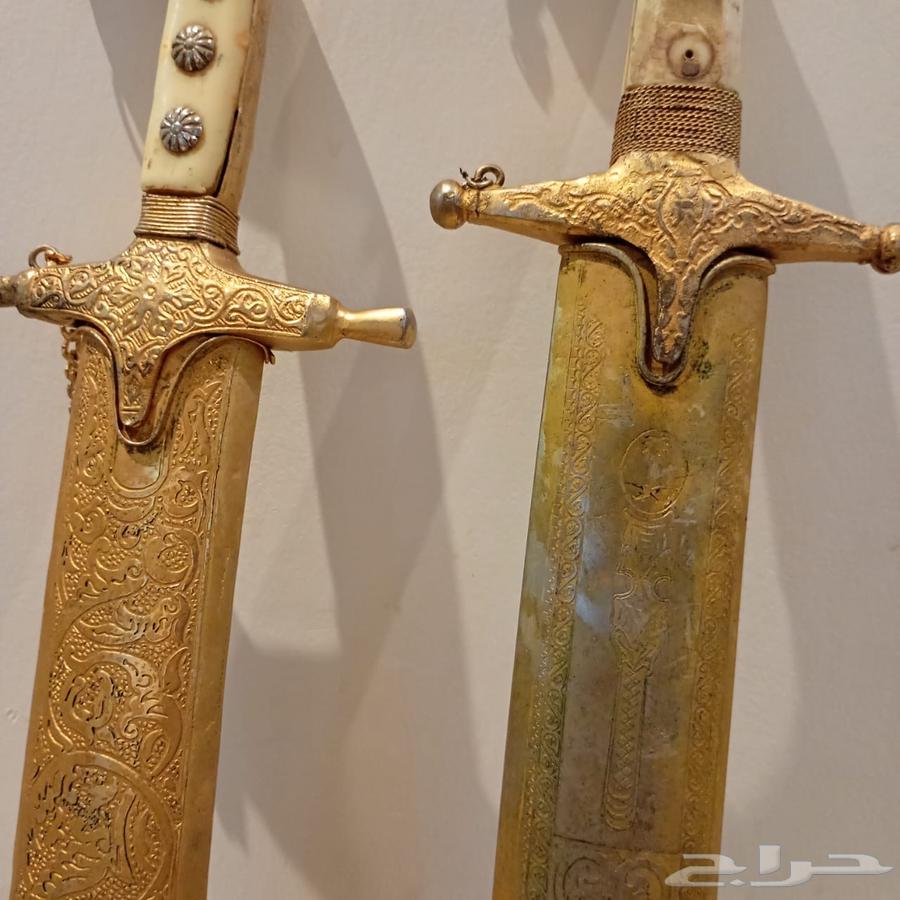 سيوف اثريه لها اكثر من 40 عام نجديه64534212302850113