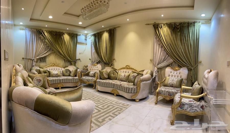 Complete sofa set64531294886658112