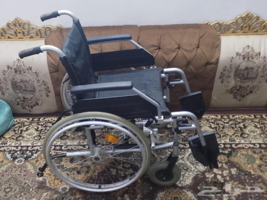 كرسي متحرك للبيع64533705334529110