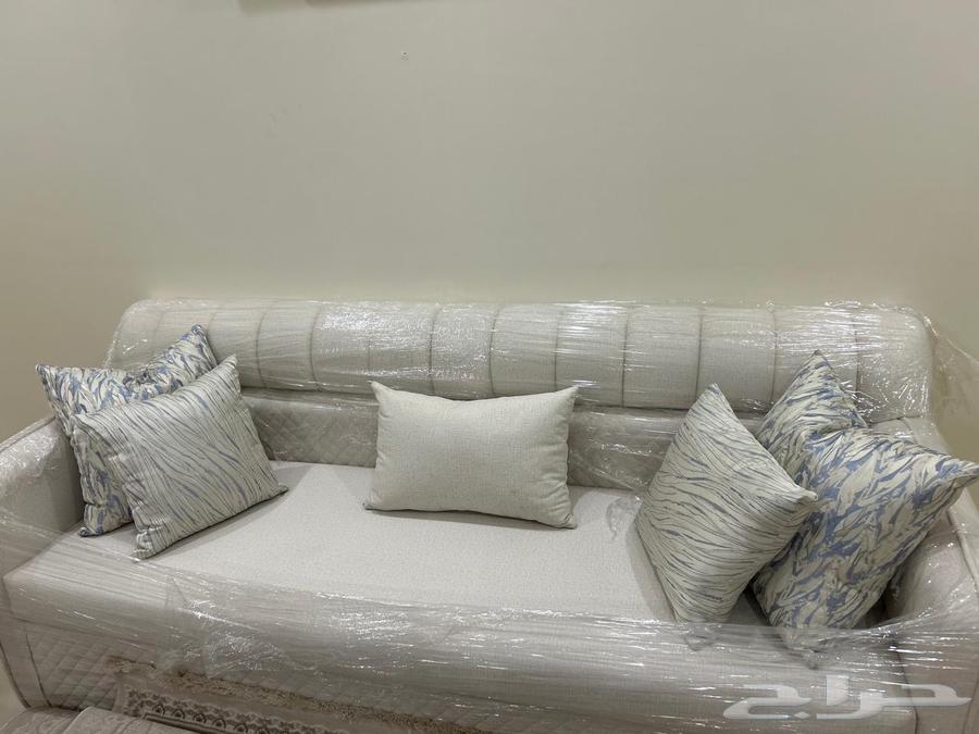 كنب للبيع64564323744258112