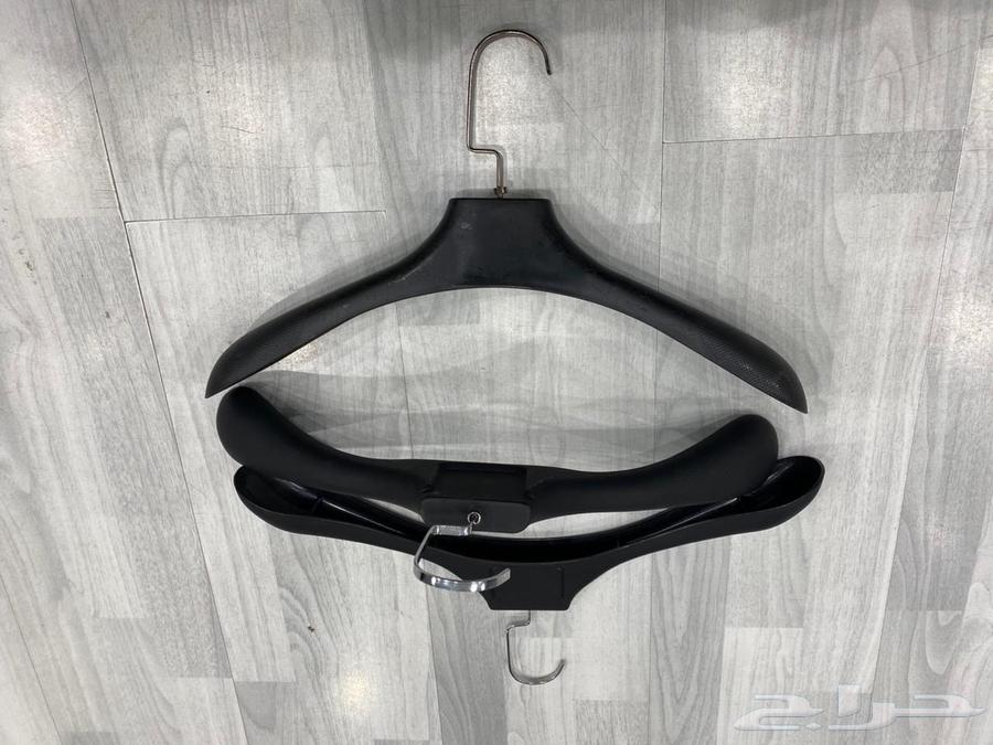 ديكور محل ملابس متكامل وبحاله ممتازه64528054493442111