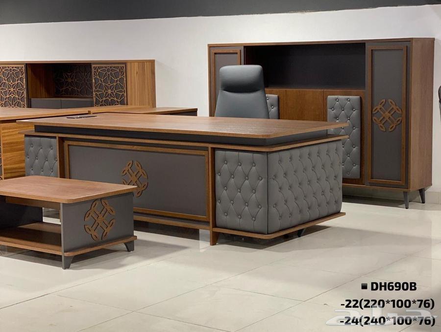 مكتب طقم فخم جلد اسود مكاتب إدارية فاخره حق مدير و كراسي64528794951681111
