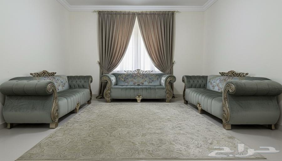 Set of 3 sofas - 5 tables - 9 cushions - curtain - carpet64527192256130110