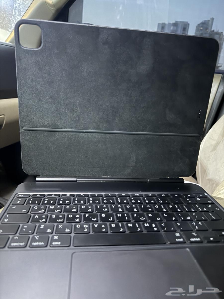 ابل ماجيك لوحة مفاتيح لآيباد برو 13 لون اسود عربي وانقليزي64533761814785110