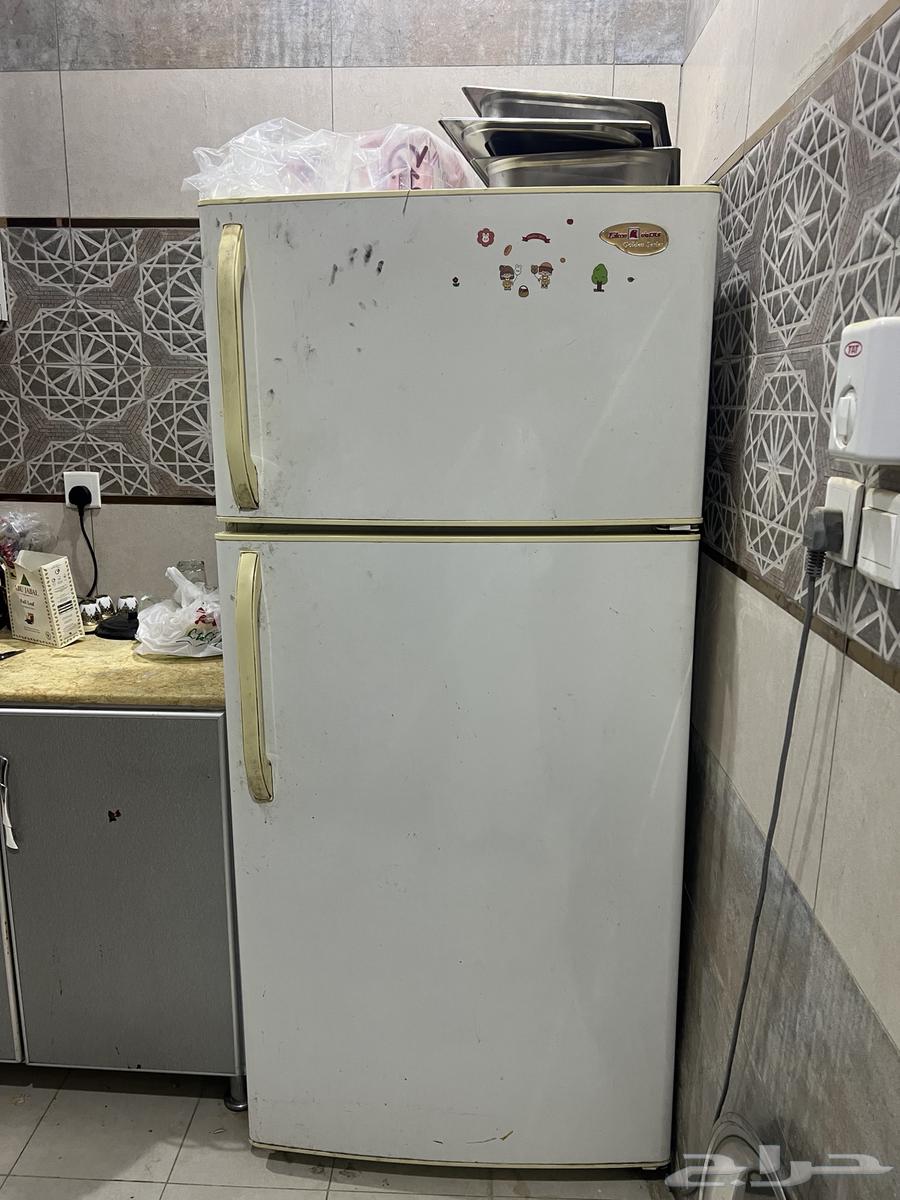 ثلاجة للبيع64534816931715111