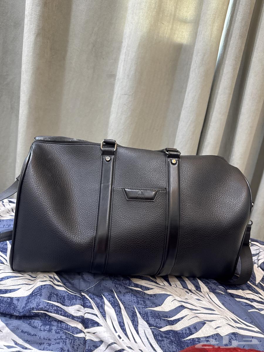 شنطه ماركه اخذته من الأندلس مول له شهر معي64530585822722111