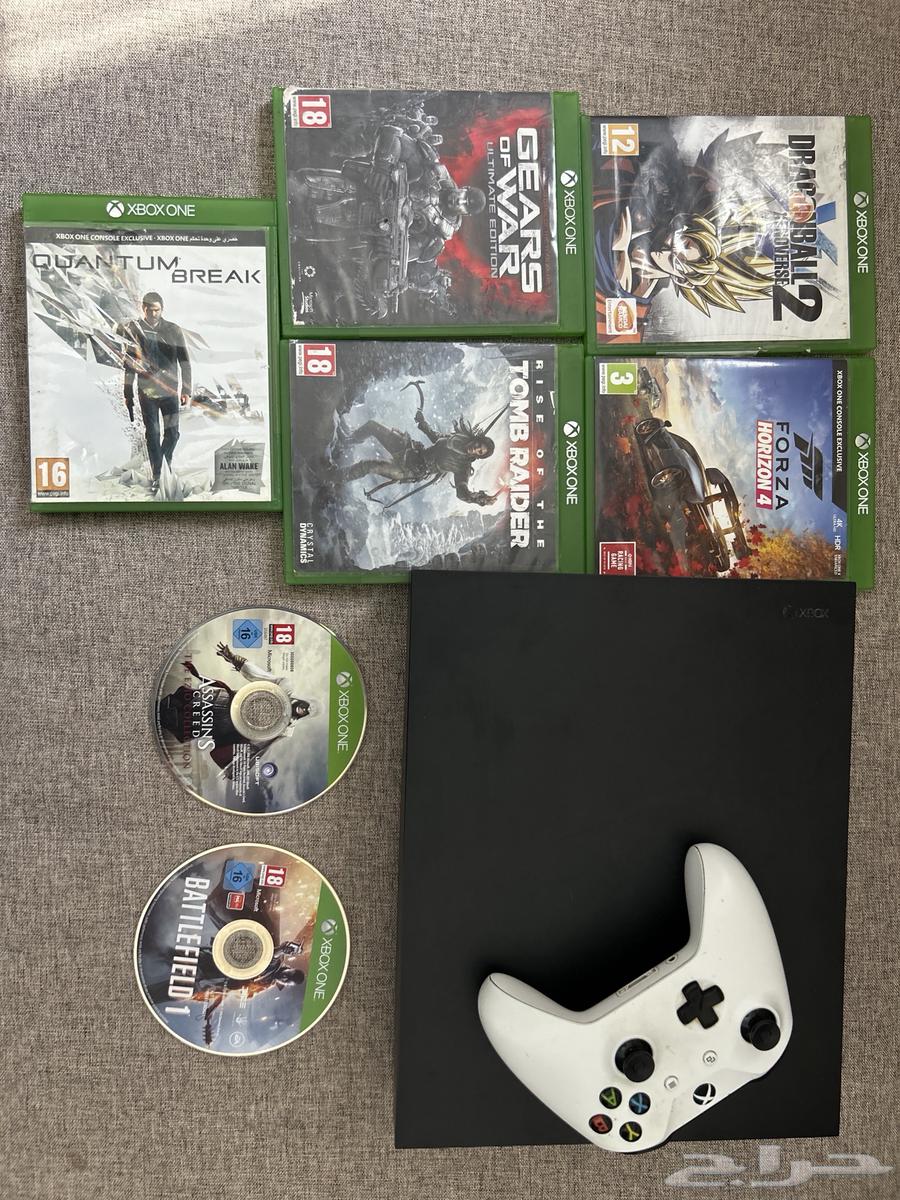 Xbox One X with Controller and Games64530712638338112