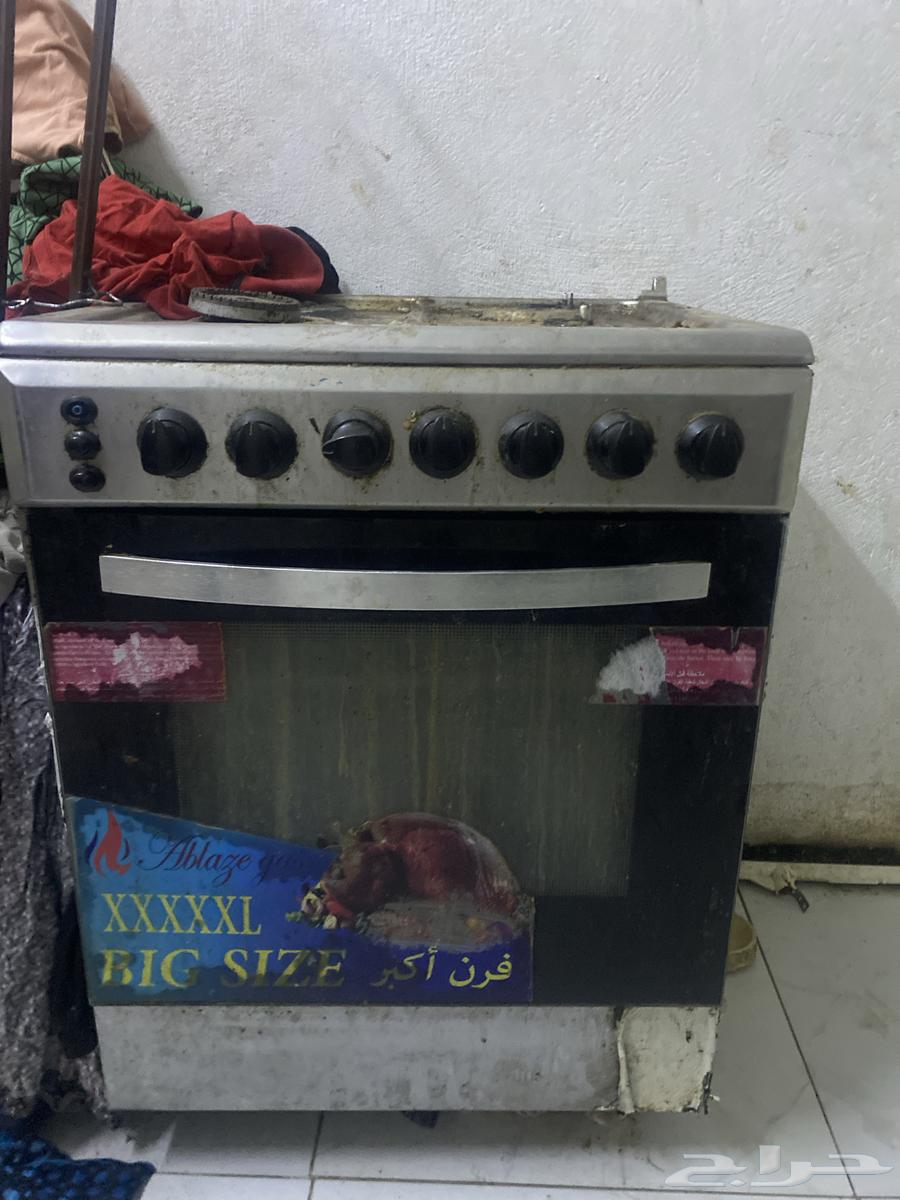 غار للبيع شغال وكل شيء64530529617281110