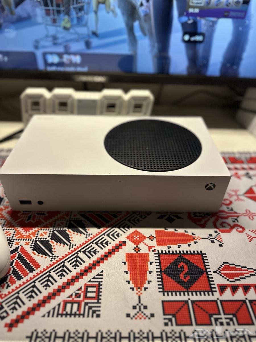 اكس بوكس سيريس S معا يدين64530769590147113