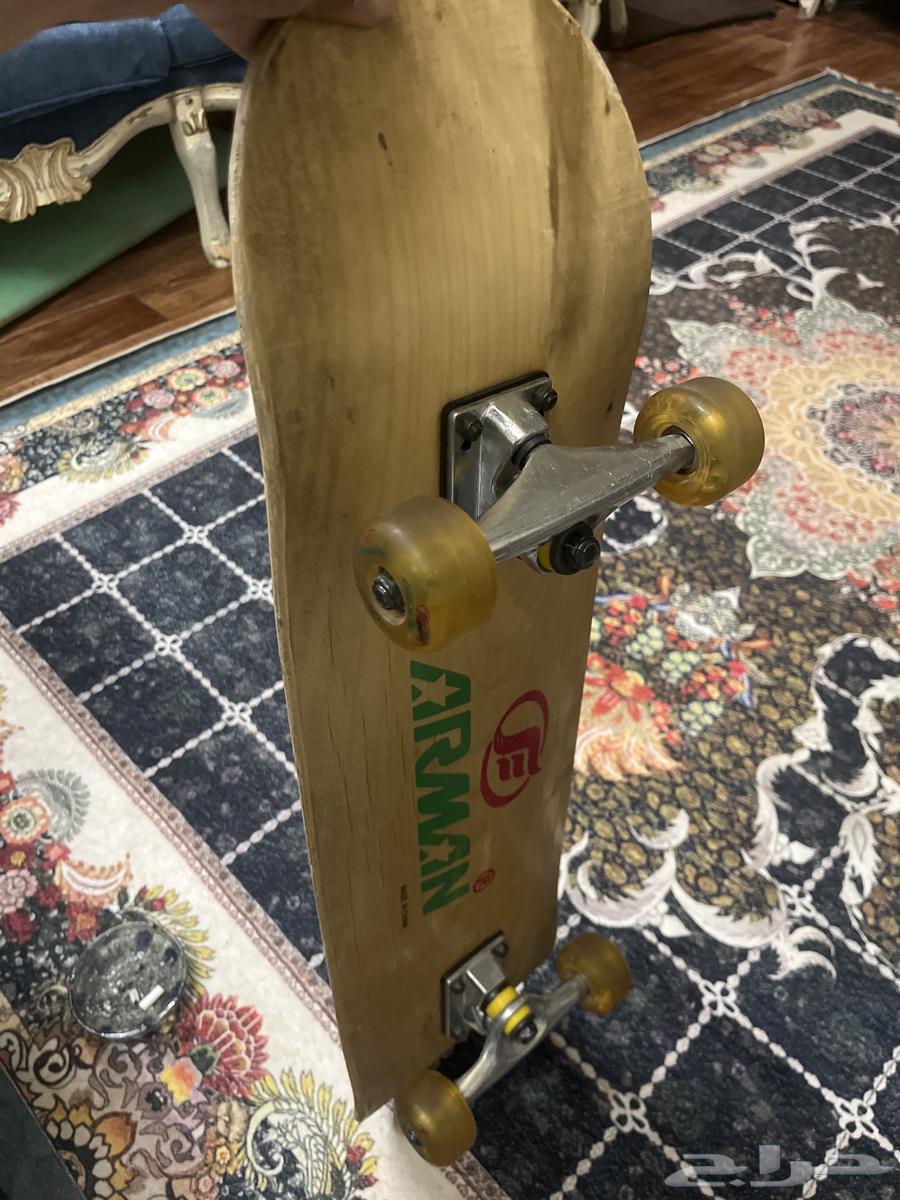 سكيت اصلي بحالة الوكاله على السوم64533563874817110