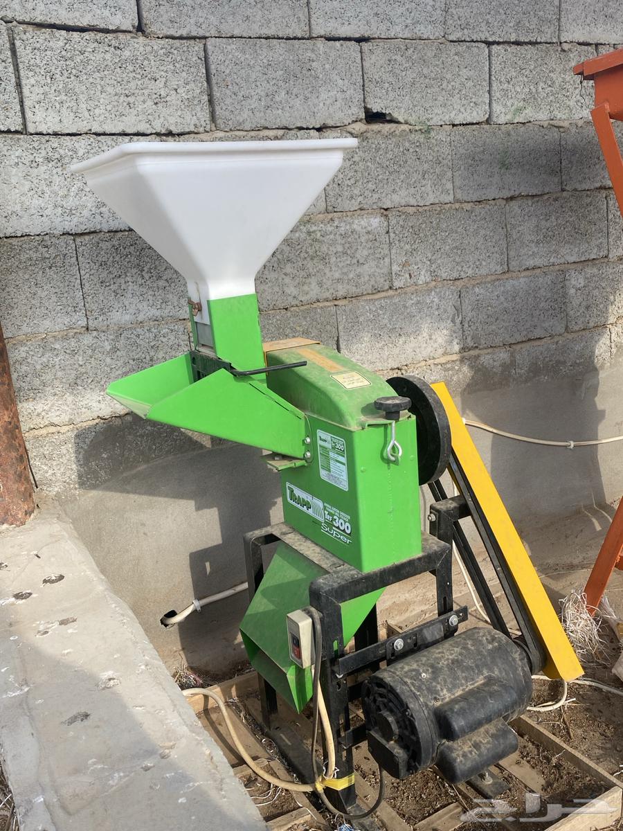 للبيع جراشة أعلاف TRAPP TRF 300 Super64530078919299111