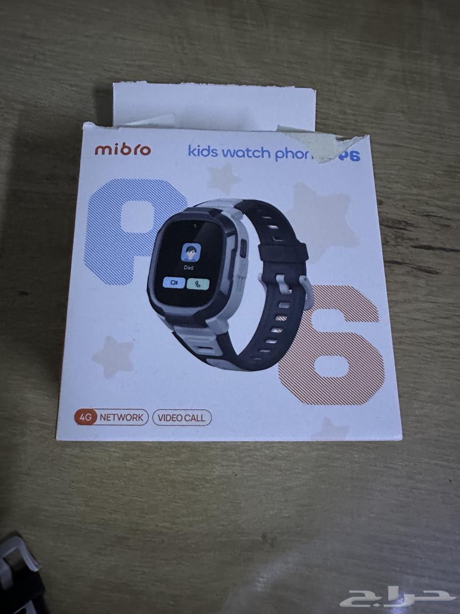 Smart kids watch from Jarir, only two weeks old and never used64532677662849112