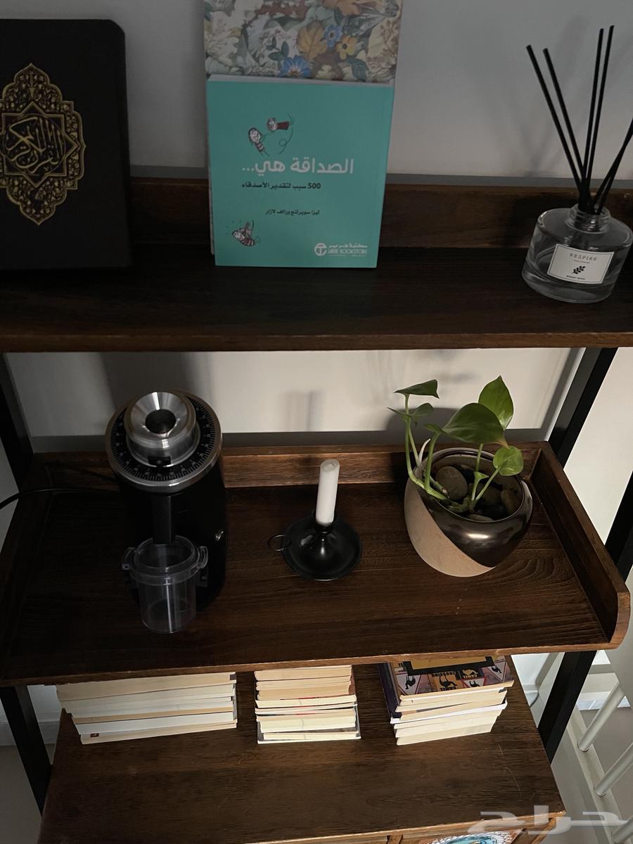 مكاتب وسرير للبيع64534929311361112