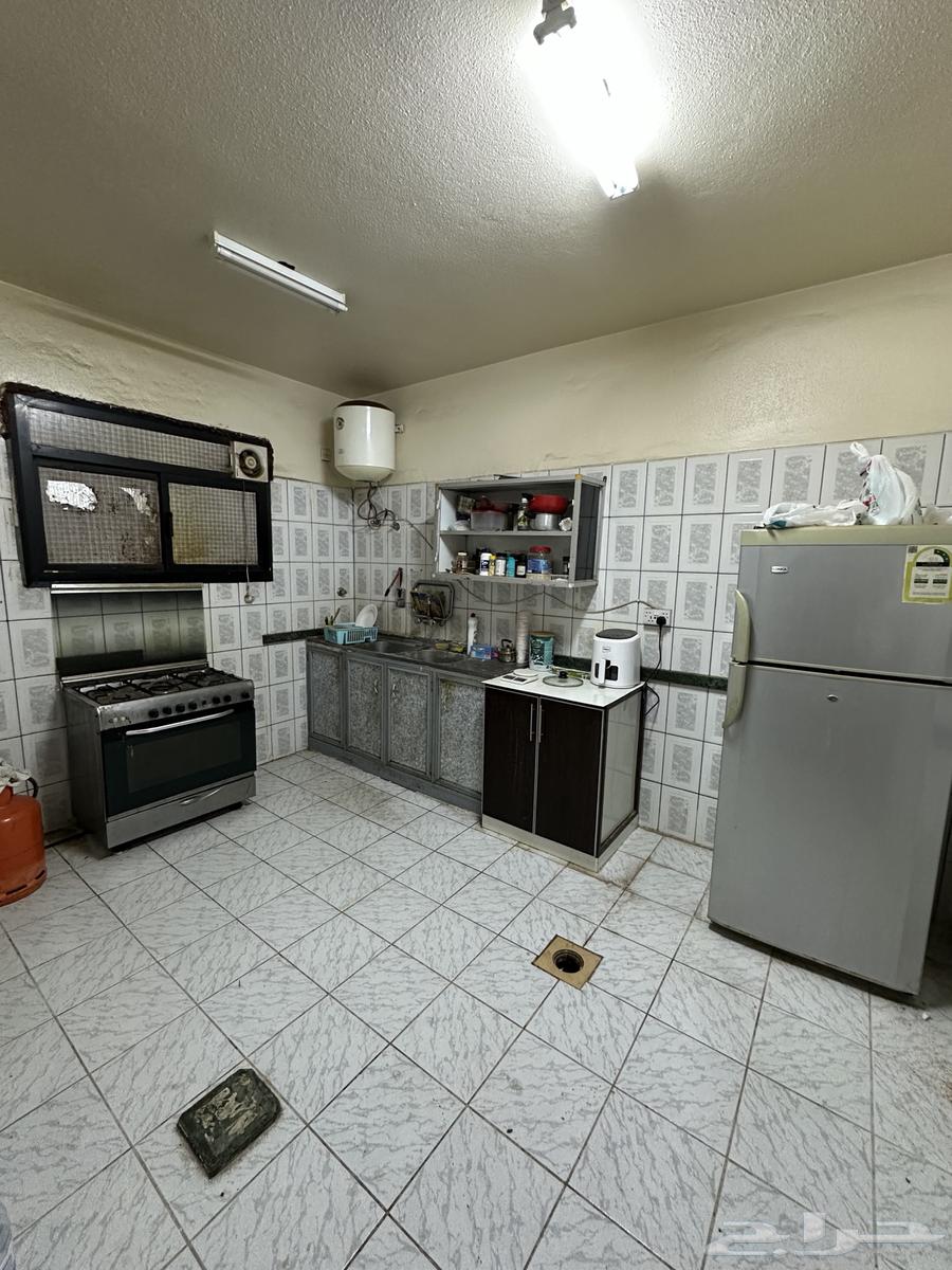 Air conditioner, 6-burner stove, 6-piece living room set, and cabinet for sale as soon as possible64528608563971113