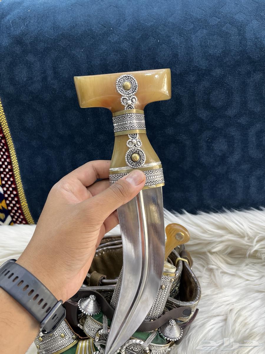 Silver dagger with giraffe handle64531505304323113