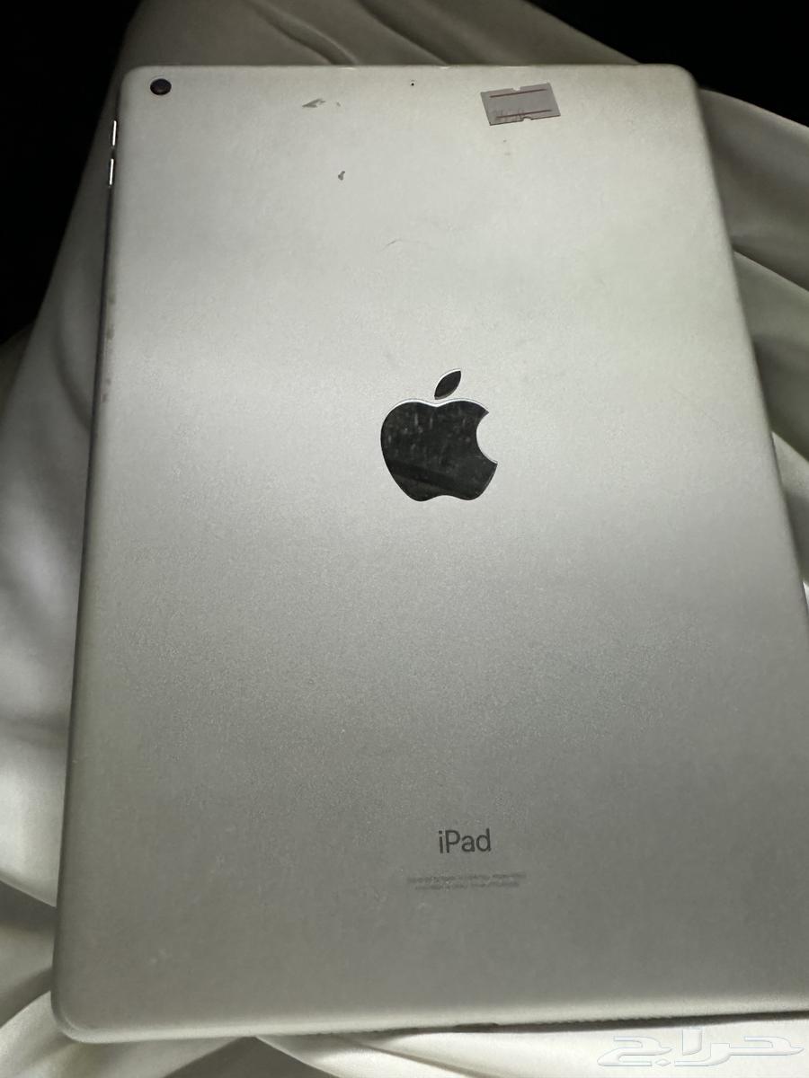 iPad 9th generation 64GB, new and locked, as per condition and RDMJK764532762296195114