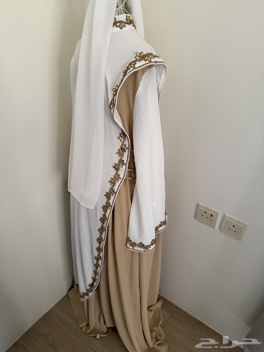 جلابيه والله جديده غير مستخدمه السبب المقاس64530093101185112