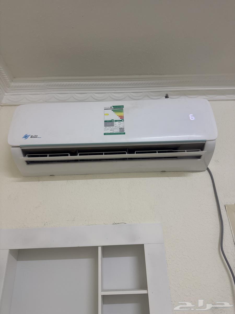 Mando air conditioner 12500 unit used for only 3 months still in installments I haven't completed64533747313794110