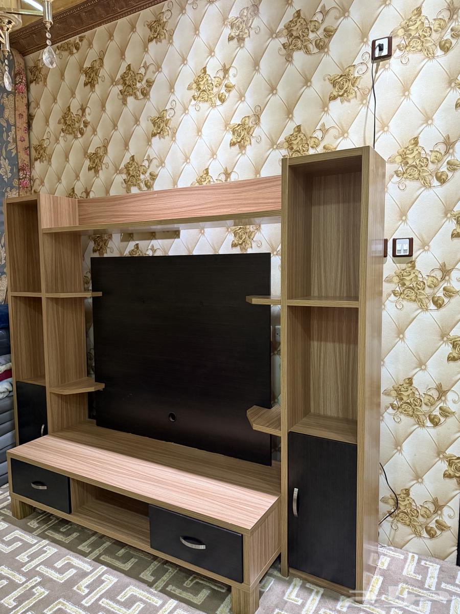 For sale TV cabinet, dining table, three-piece sofa64534293878403110