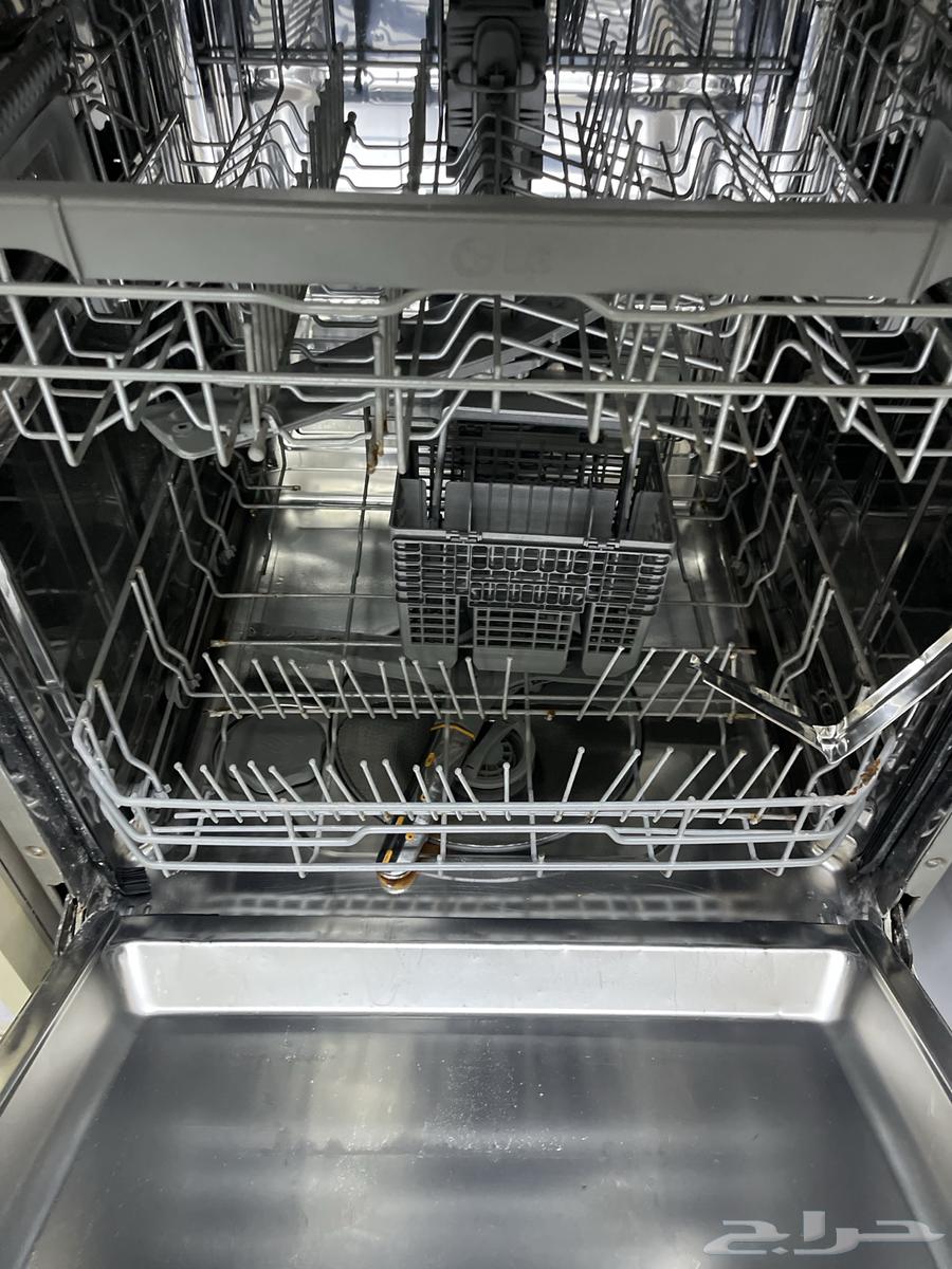 غسالة ملابس ونشافة وغسالة مواعين (جلاية )64535013741698110