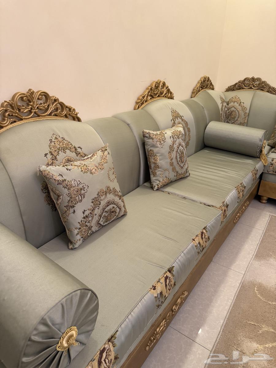 Clean used sofa with tables64534816958850113