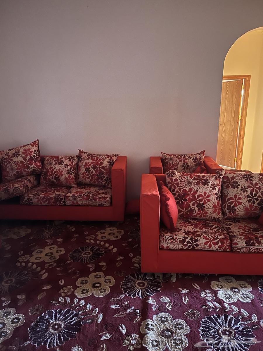 طقمين كنب   غرفة نوم نفرين . للبيع64529179250178110