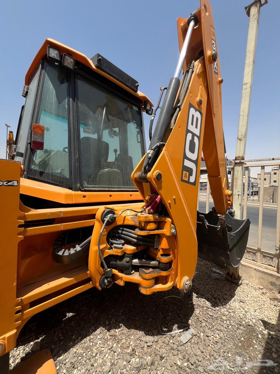 جي سي بي 24 نوعه هندي دبل مكيف للبيع اصفار64534929179395114