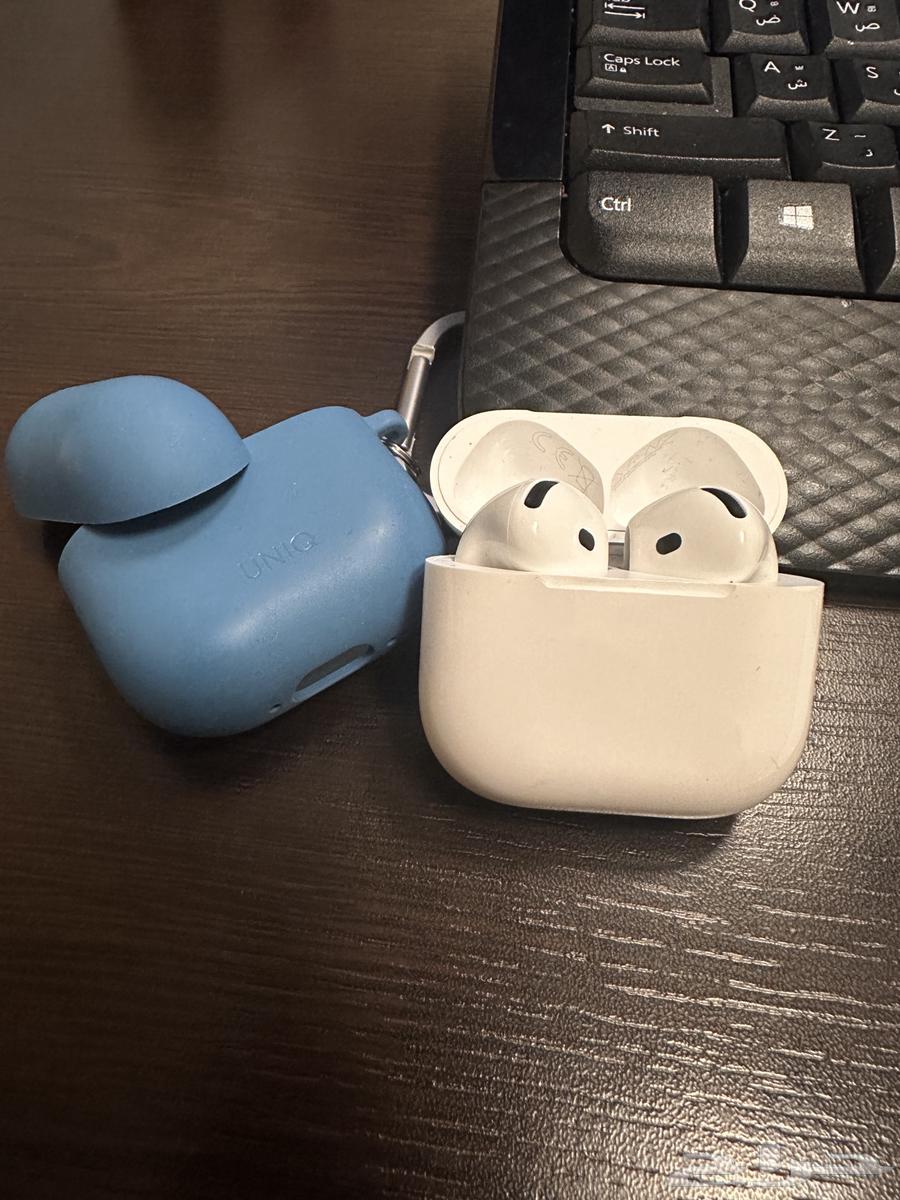 Third-generation earbuds, fully functional with clean usage64530954198914113