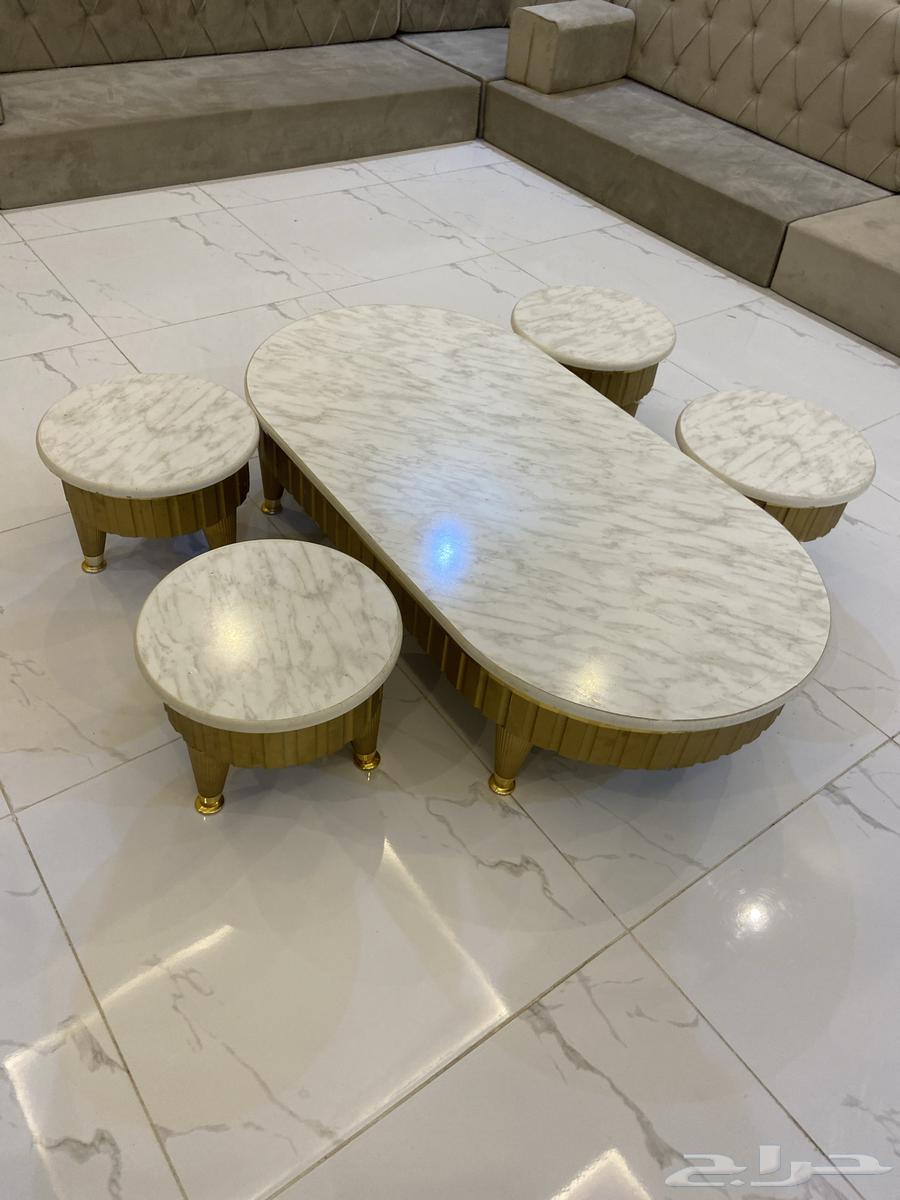 Floor sofa64534775371139114