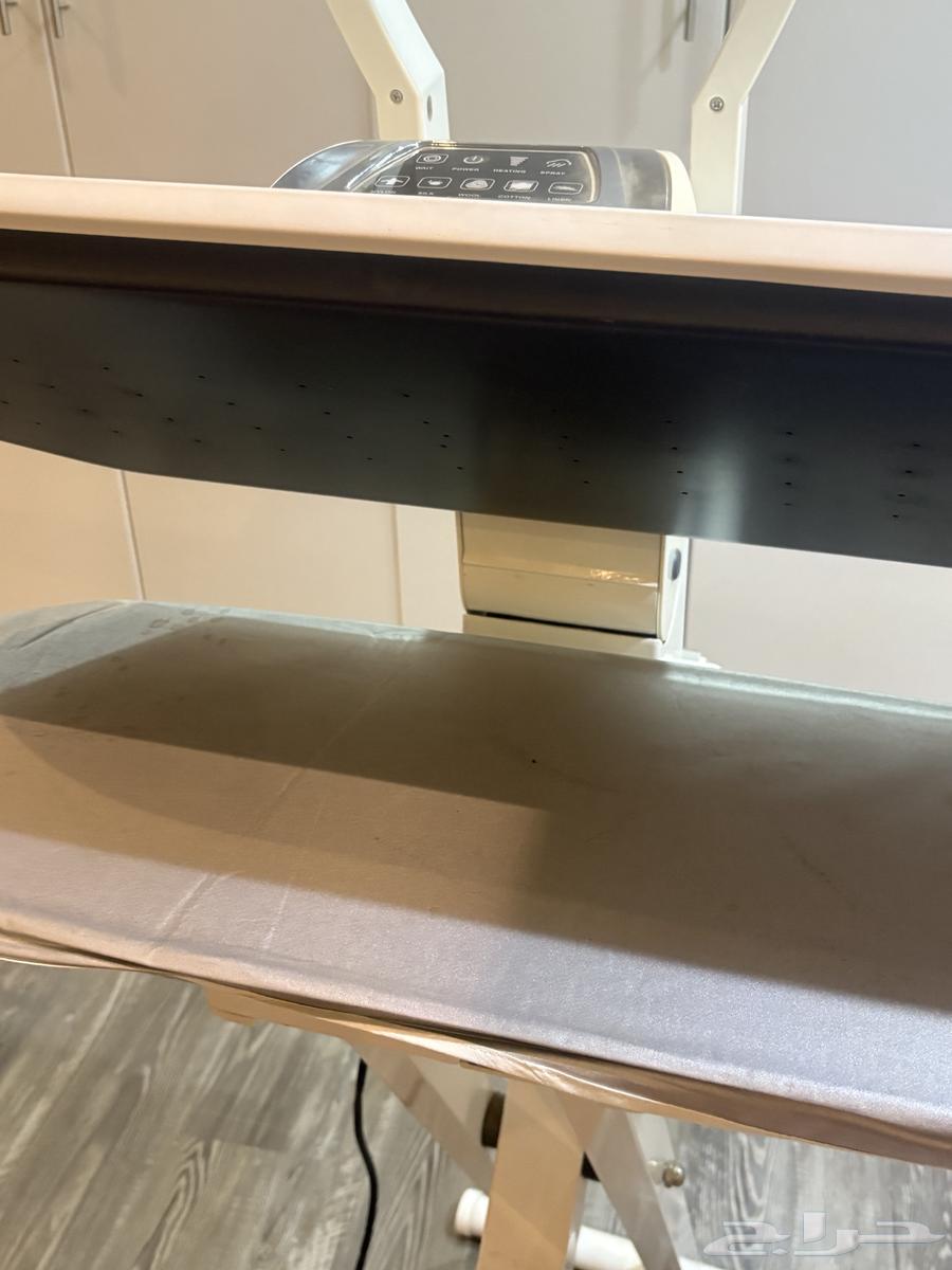 مكواة ملابس نظيف جدا64530275890307112