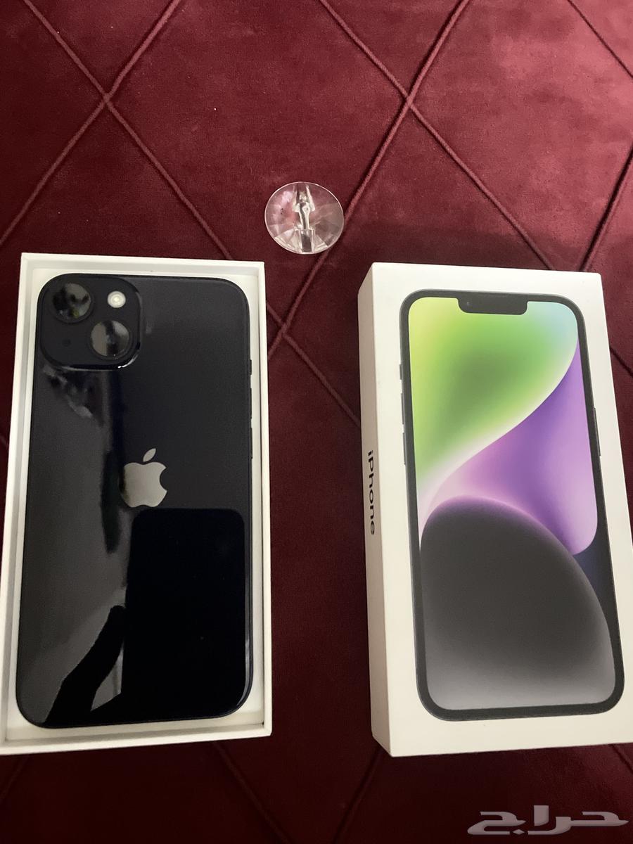 iPhone 1464527983823618110