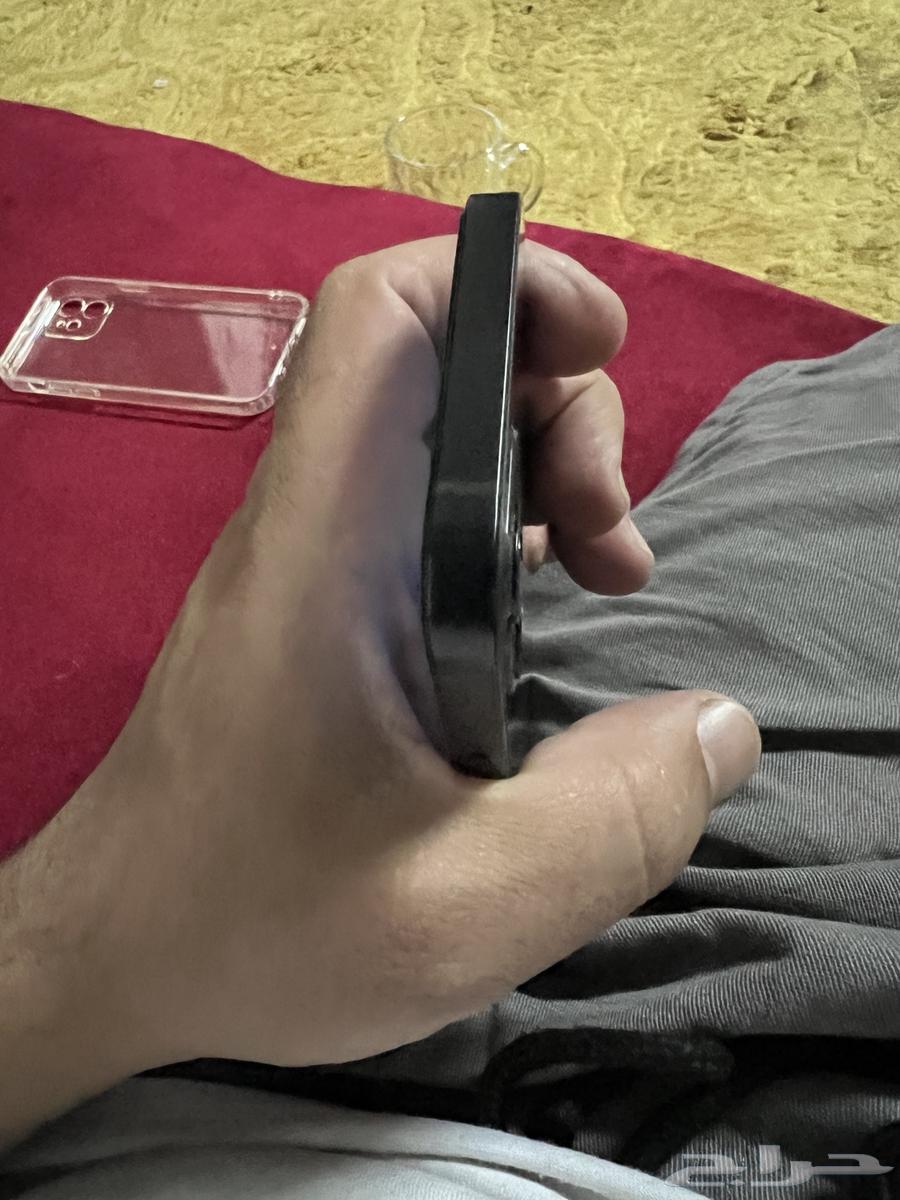 iPhone 12 regular64527432502529114