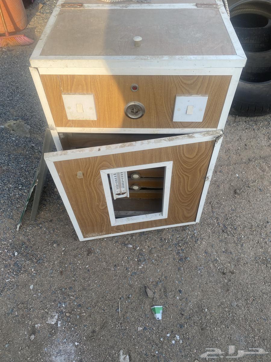 فقاسة يدوية للبيع64528478968577112