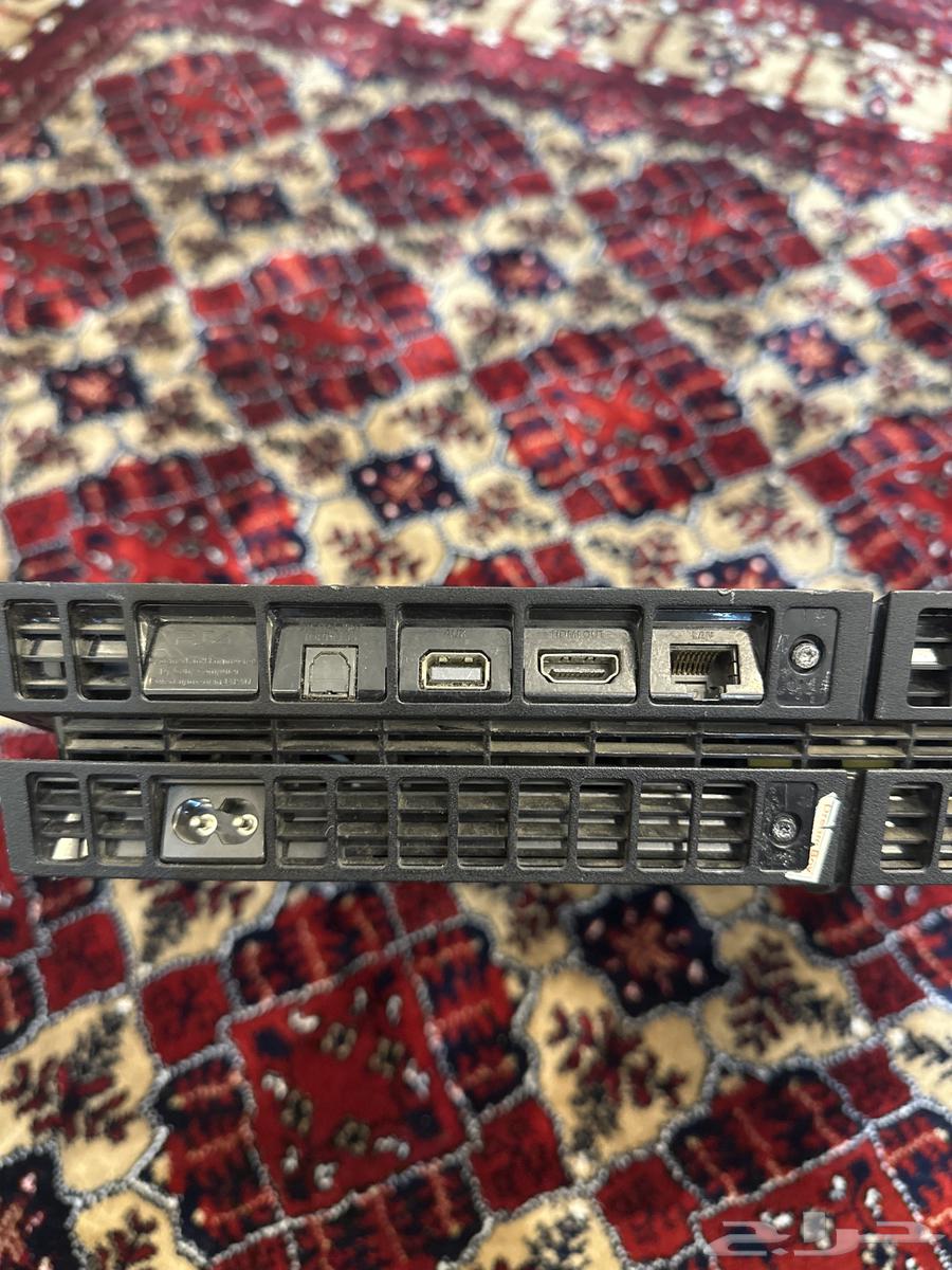 سوني 4 للبيع   عندي 2 سوني 4 للبيع64512455081091111