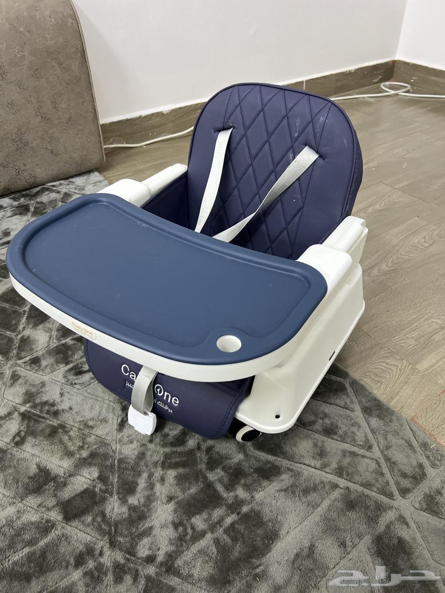 كرسي مع طاولة اكل للاطفال64533161979778110