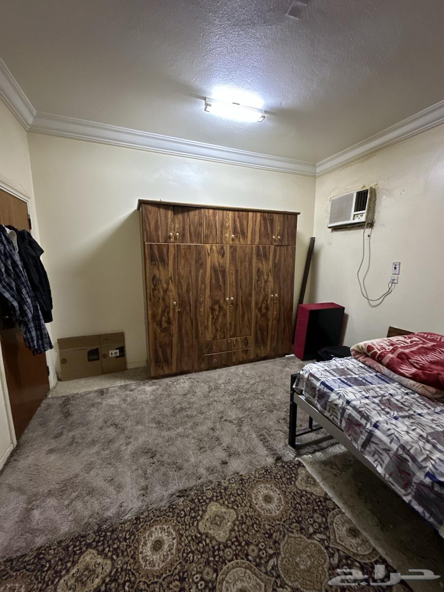 Air conditioner, 6-burner stove, 6-piece living room set, and cabinet for sale as soon as possible64528608563971110