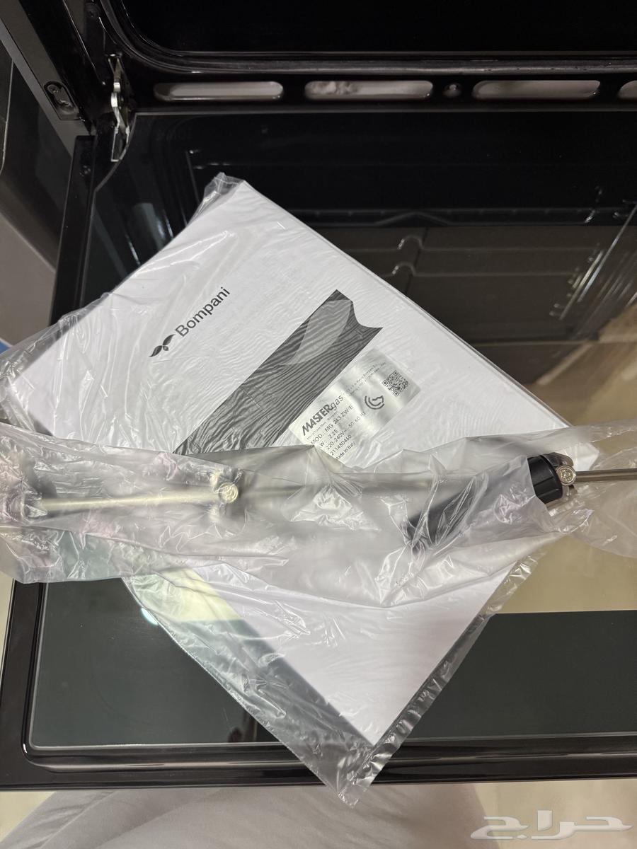 اجهزة منزليه فرن مع شوايه64531971975683111