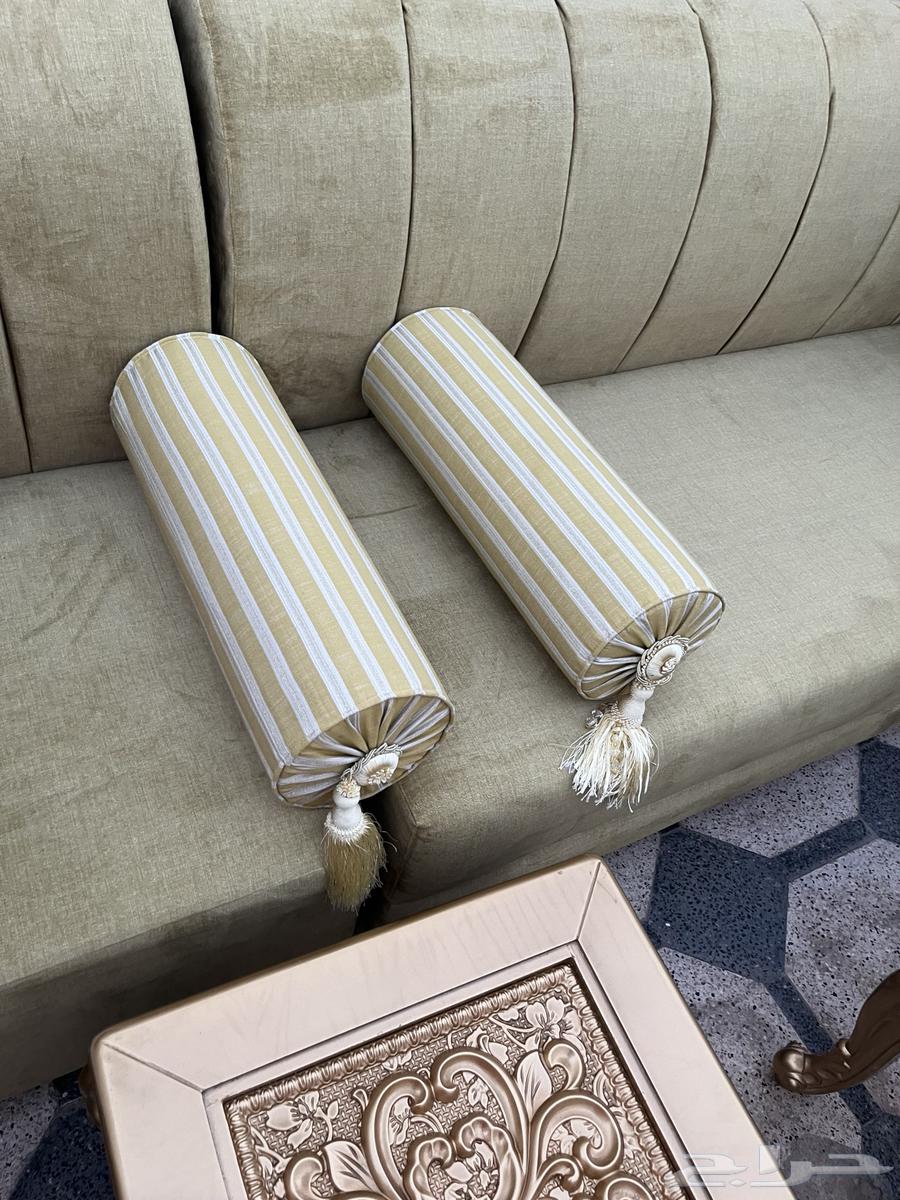 كنب متصل 4 5 نظيف جدا64532522804483110